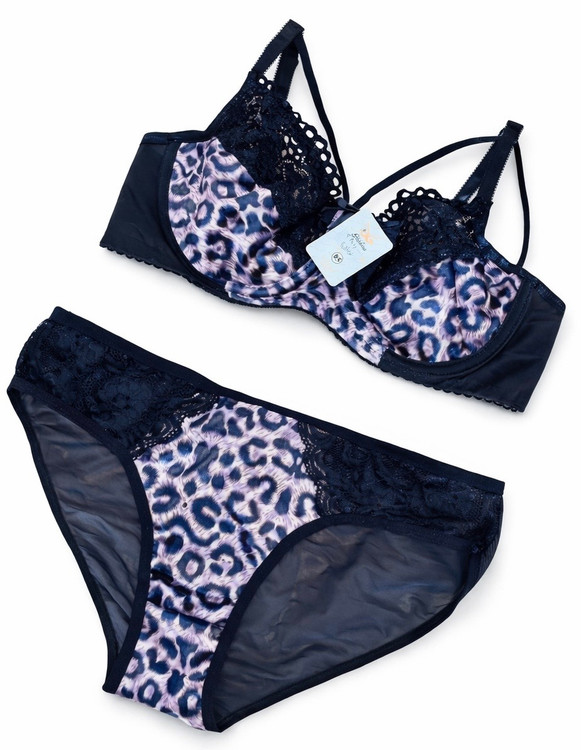 ست شورت و سوتین زنانه گیپور و مخمل با طراحی ظریف و لوکس